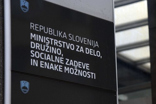 Ministrstvo za delo, družino, socialne zadeve in enake možnosti