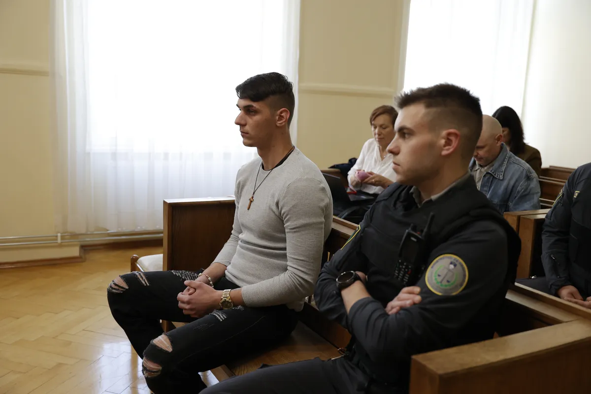 Smrt Aleša Šutarja: napadalcu 6 let in tri mesece zaporne kazni