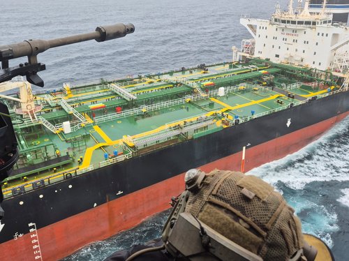 Francija v Atlantiku prestregla ruski tanker