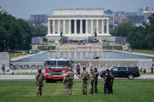 Številne 8647 v parku National Mall