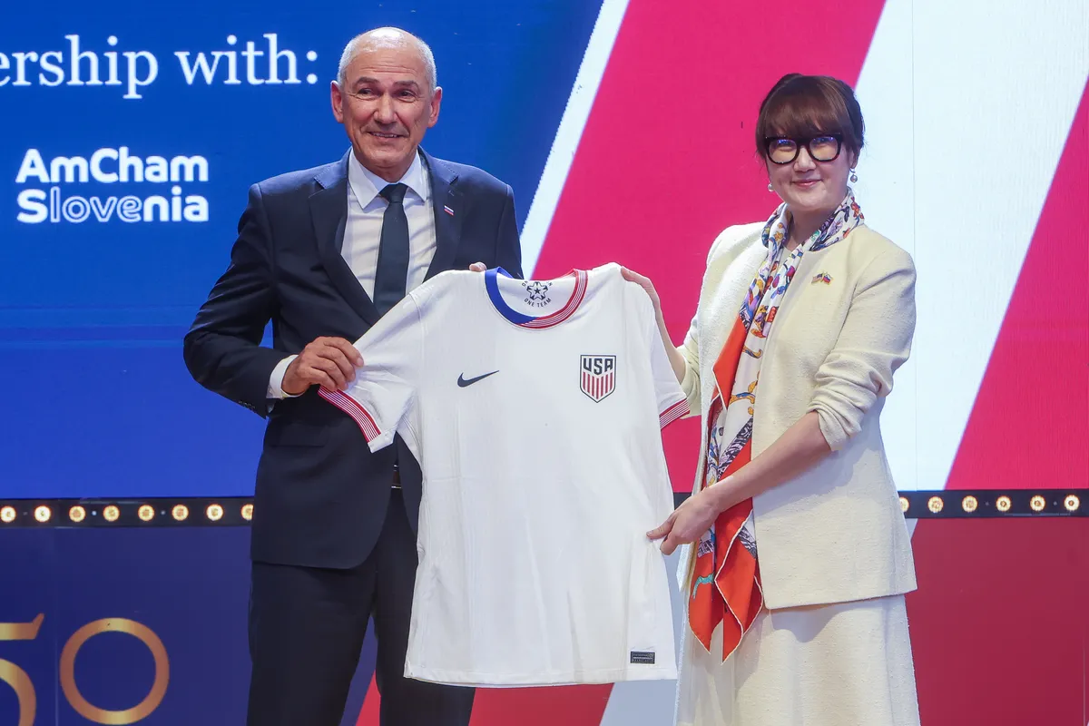 Na sprejemu ob 250. dnevu neodvisnosti ZDA v Križankah številni visoki gostje (FOTO)