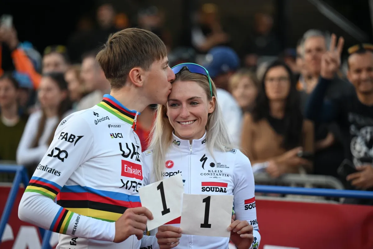 Po hudem padcu Urške Žigart se je oglasil Tadej Pogačar in poslal sporočilo