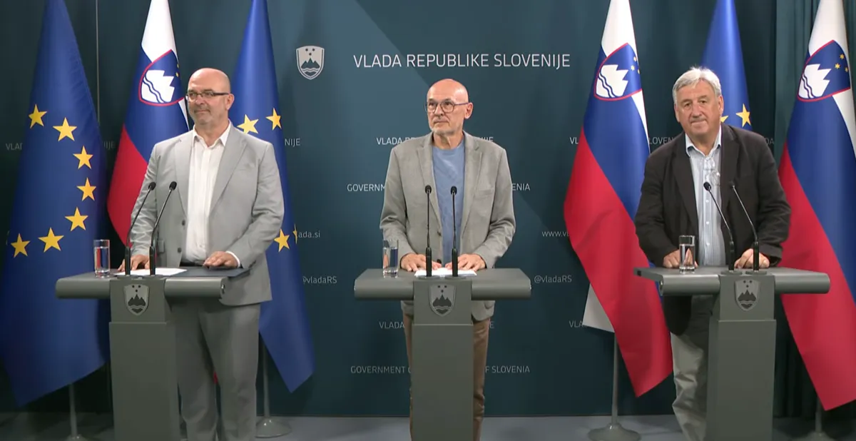 Jelko Kacin vztraja, da v uradu Nataše Pirc Musar niso nasprotovali dvema govornikoma na proslavi