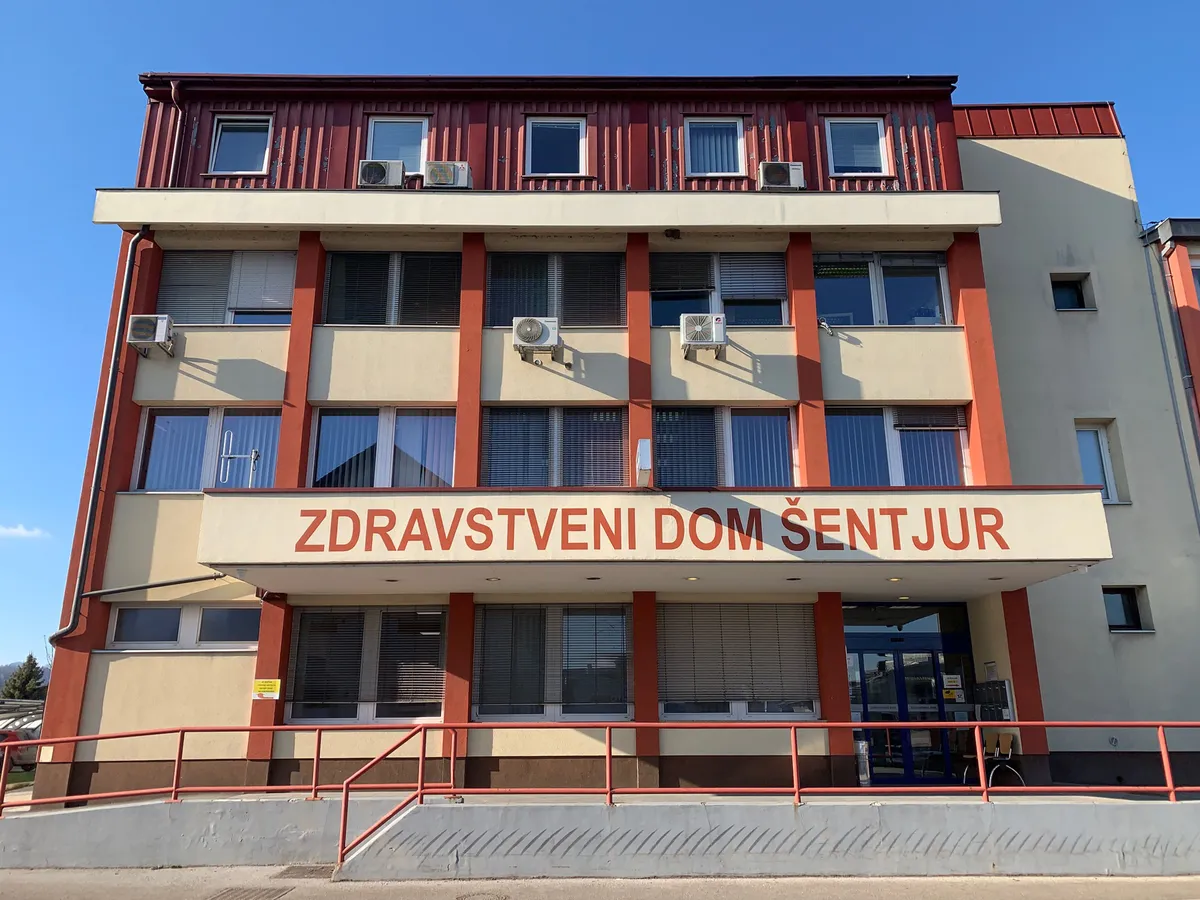 V Šentjurju paciente k novi zdravnici vpisovali sredi noči