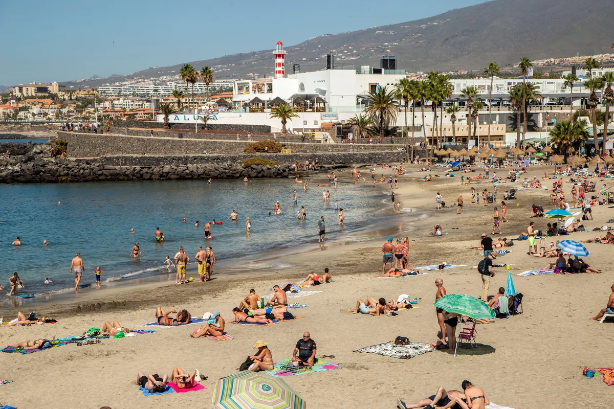 Nevarna bakterija na evropskih plažah: lahko povzroči hude okužbe in celo sepso