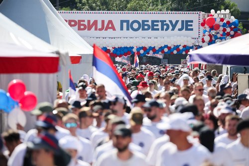 Shod vladajoče Srbske napredne stranke v Beogradu