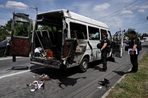Posledice ruskega napada z dronom v Zaporožju