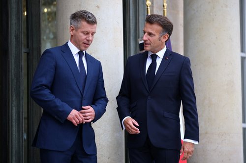 Peter Magyar in Emmanuel Macron