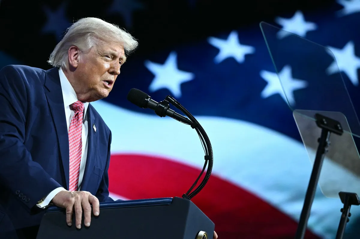 Donald Trump skuša znova omejiti pravico do ameriškega državljanstva