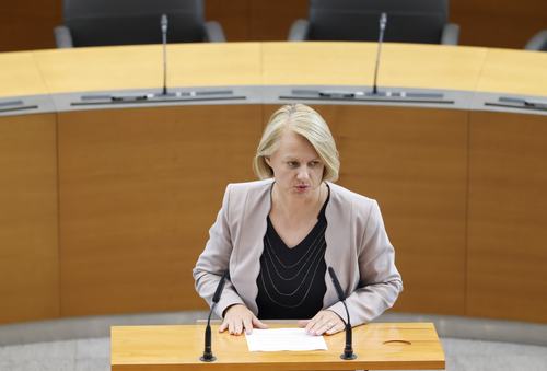 Mojca Žnidarič