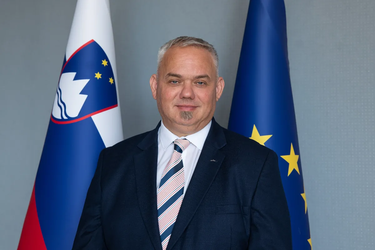 Jaklin po očitkih o korupciji trdi, da se je znašel v "navzkrižnem ognju" med bivšima partnerjema. Žavbi: NSi ne bi smela biti v vladi
