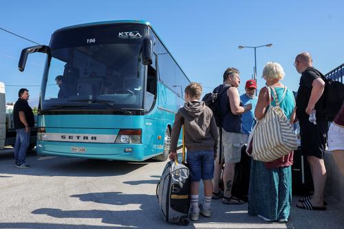 Evakuacija turistov na Kreti