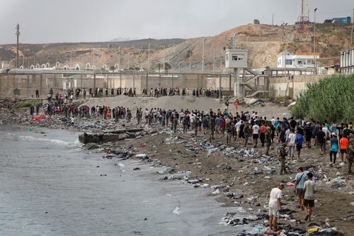 Migranti v Ceuti