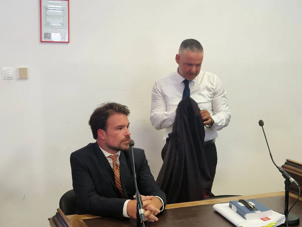 Afera Fotopub: obtožnica sloni na dveh pričevanjih, Smodeju očitajo tri kazniva dejanja