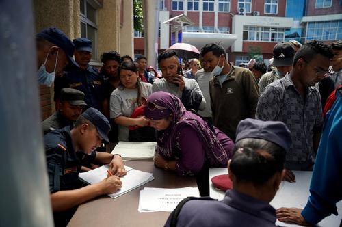 Poplave in plaz v Nepalu
