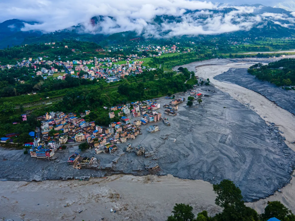 Katastrofa v Nepalu je posledica sprememb, zaradi katerih so na udaru tudi Alpe