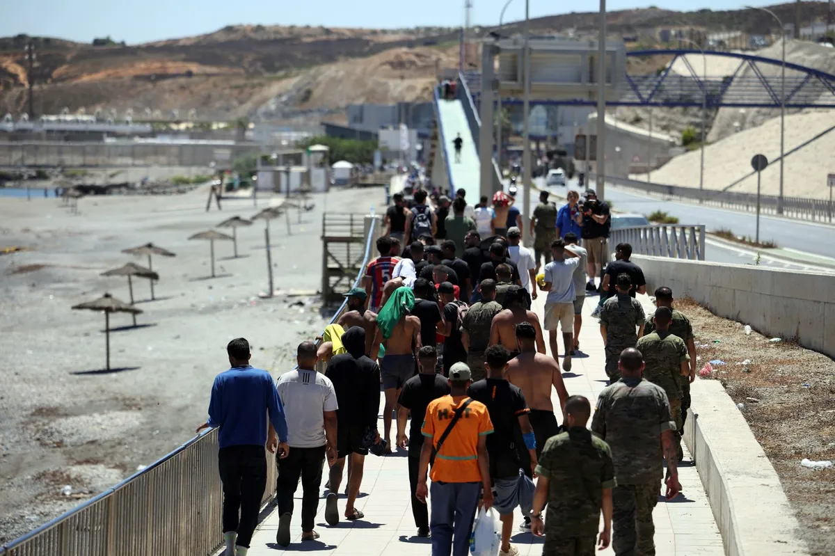 Maroko za množični prihod migrantov v Ceuto med drugim okrivil dezinformacije