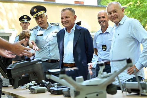 Danijel Lorbek, Franci Matoz in Franc Kangler na dnevu odprtih vrat Policijske akademije
