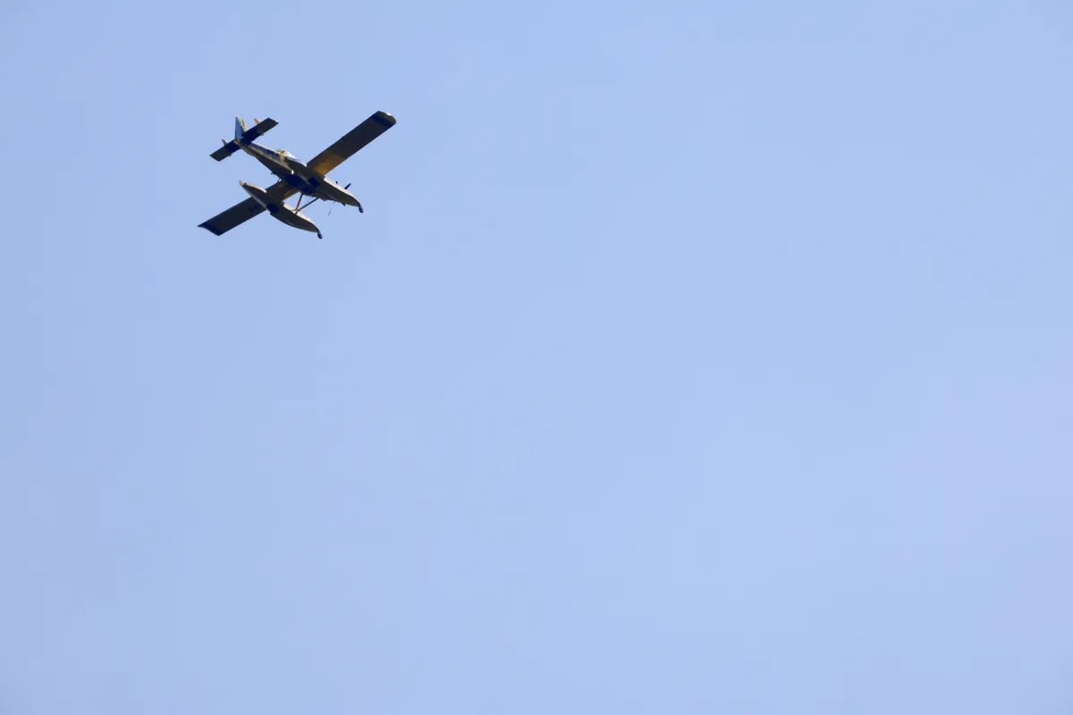 Letala in helikopter omejili žarišča na pogorišču pri Kranjski Gori