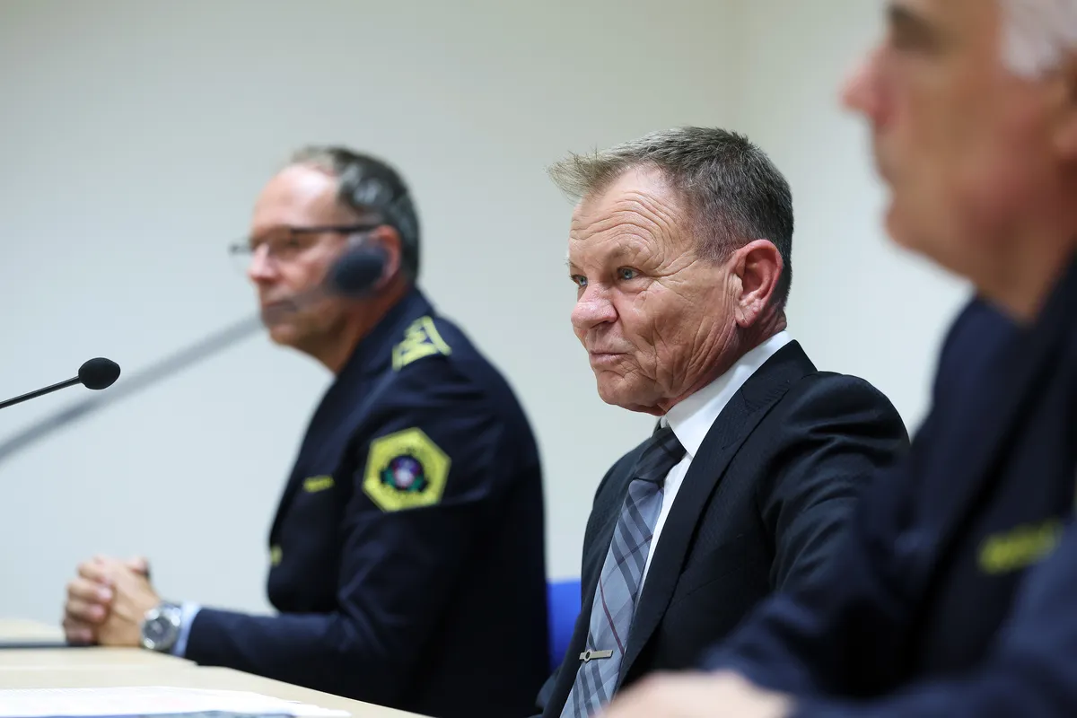 Minister Matoz bi do konca leta vzpostavil ločen plačni steber za policiste