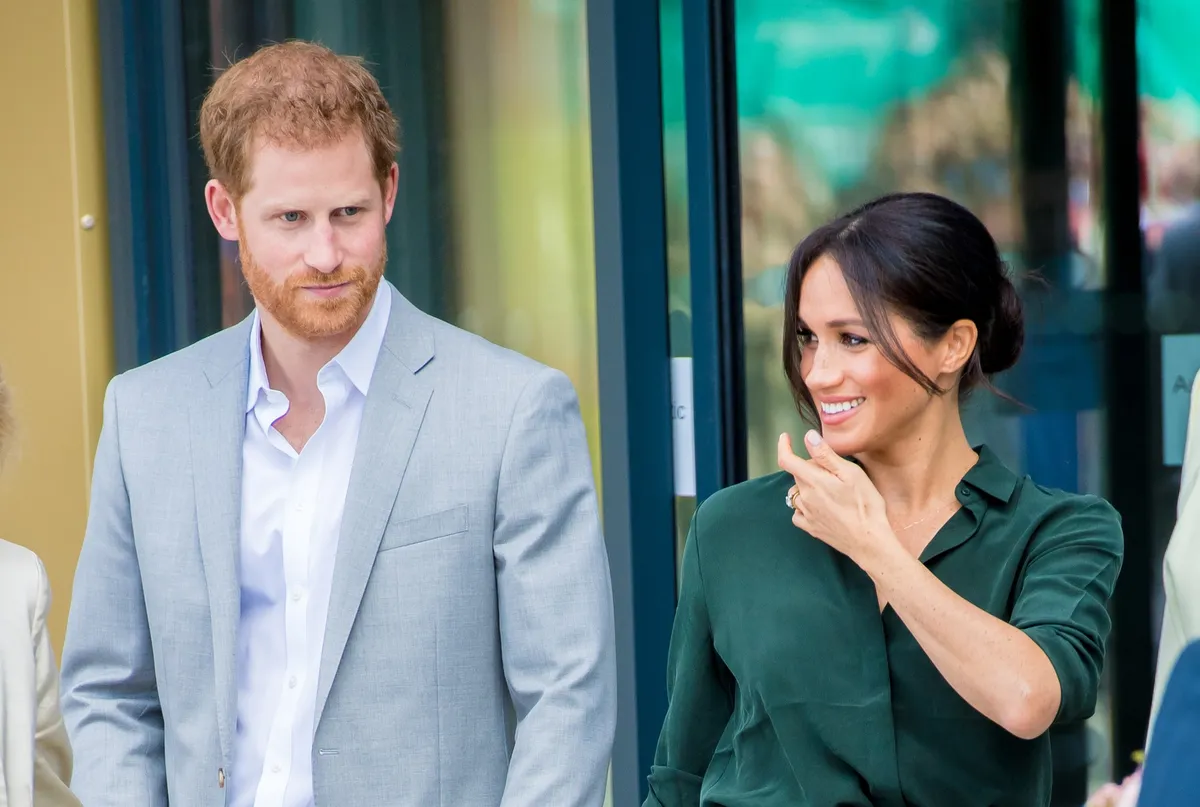 Po dramatični selitvi se je oglasila Meghan Markle (VIDEO)