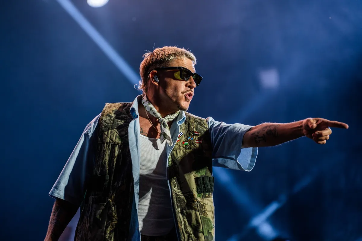 Raper Macklemore, ki je podprl Palestino, ne bo smel več nastopiti z Edom Sheeranom