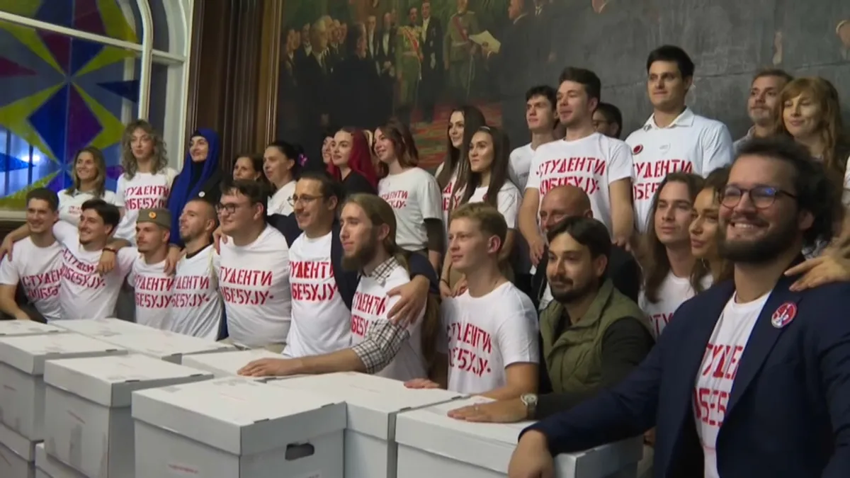 Srbski študenti po vložitvi kandidatne liste predstavili svoj program