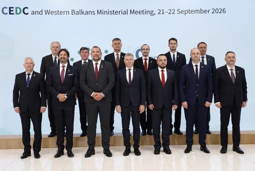 Zasedanje Pobude za obrambno sodelovanje držav Srednje Evrope (CEDC) in držav Zahodnega Balkana na Brdu pri Kranju