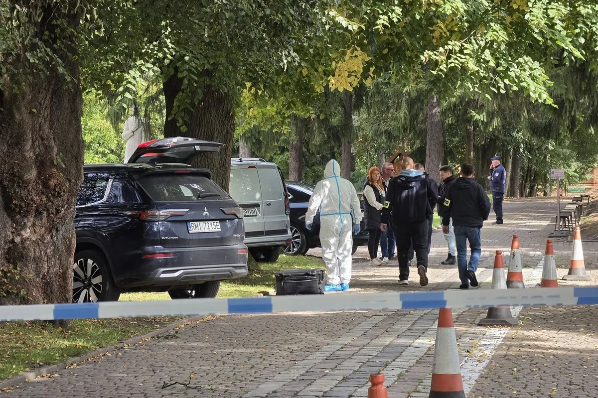 V napadu z nožem na Poljskem ubit moški, več ljudi je ranjenih