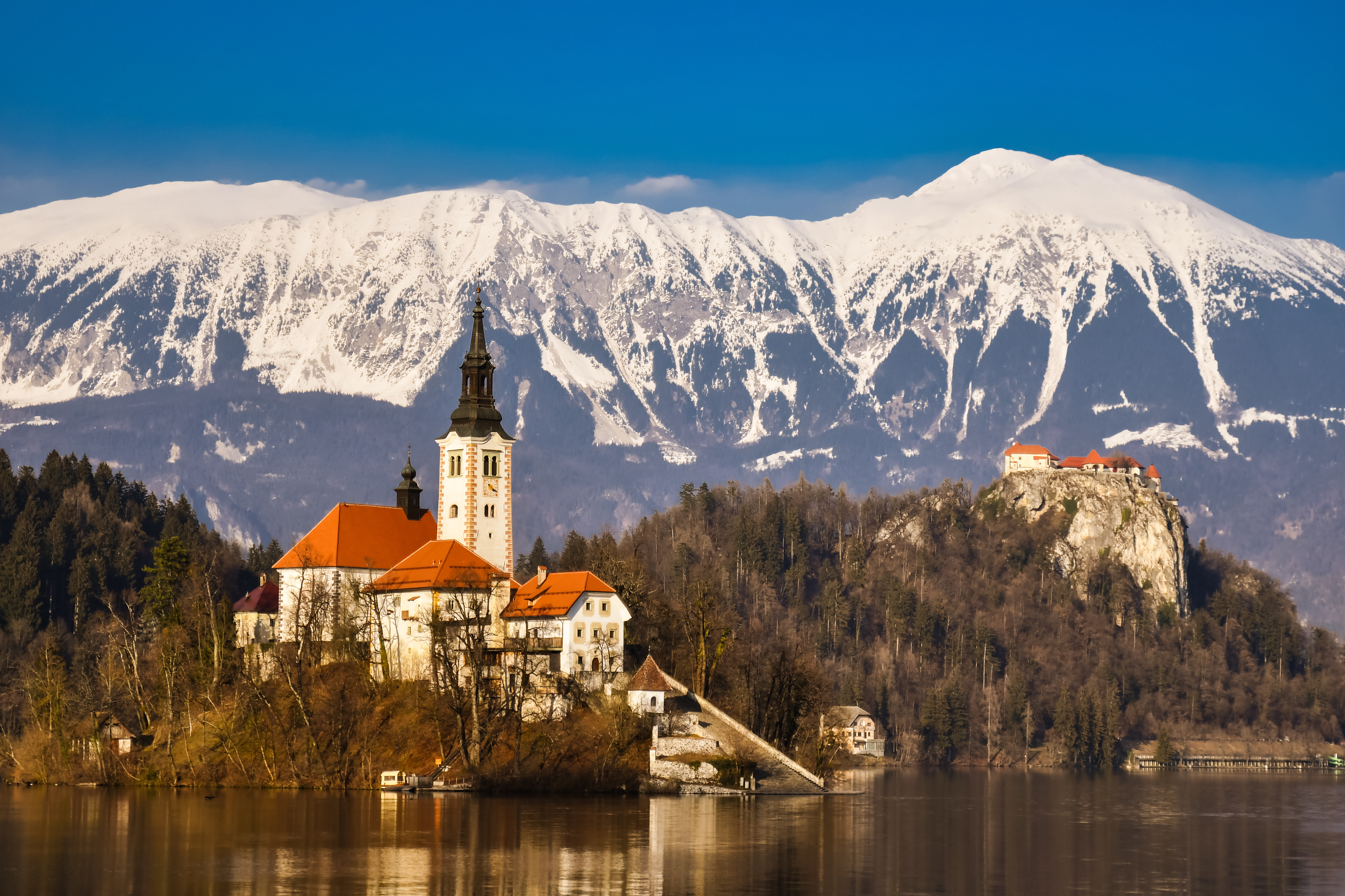Bled, jezero, cerkev, boni