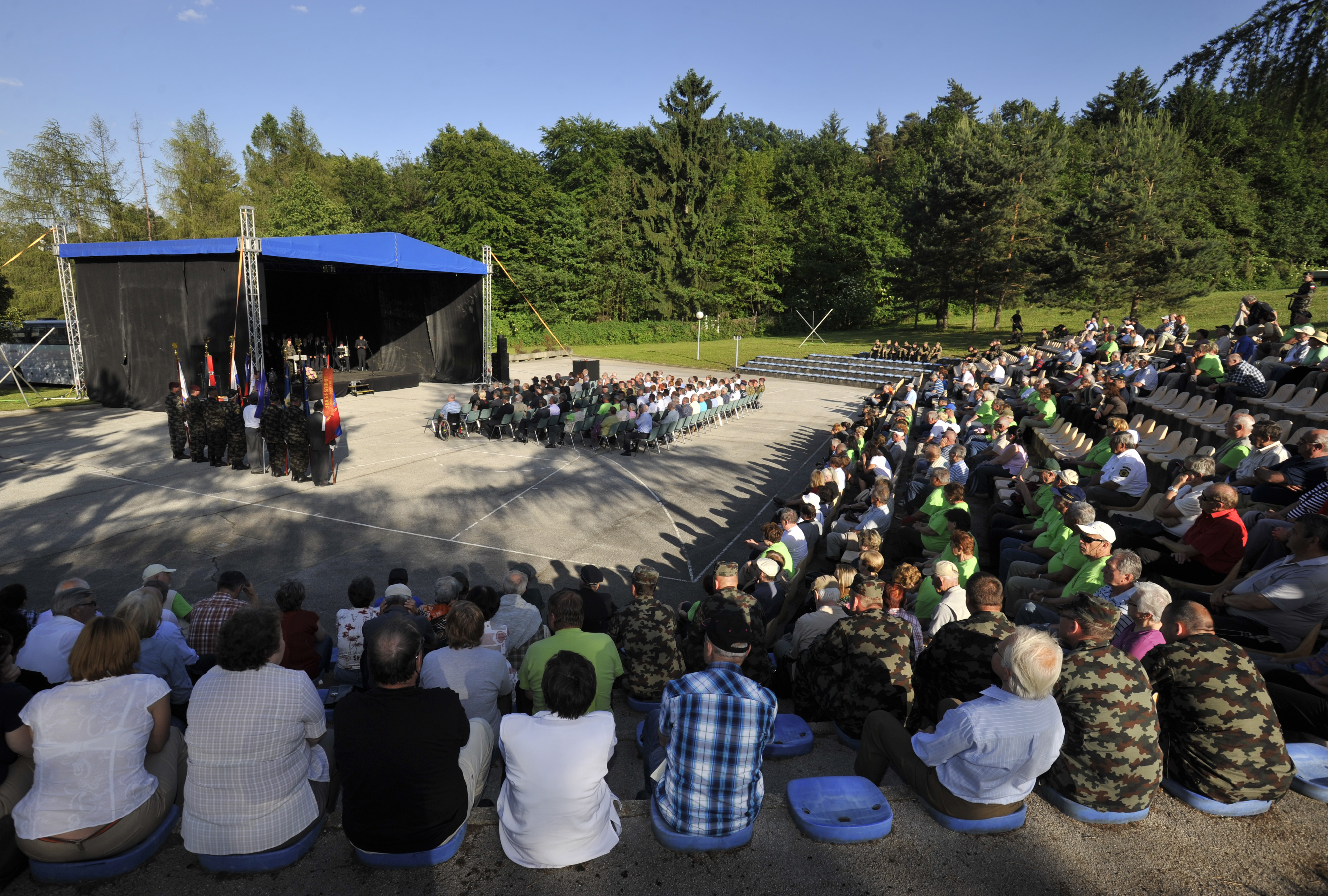 proslava, Pekre, Pekrski dogodki, vojska