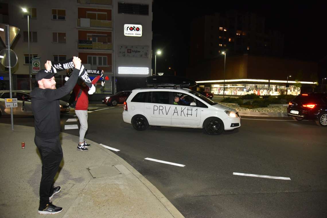 Jure Zauneker/Vestnik