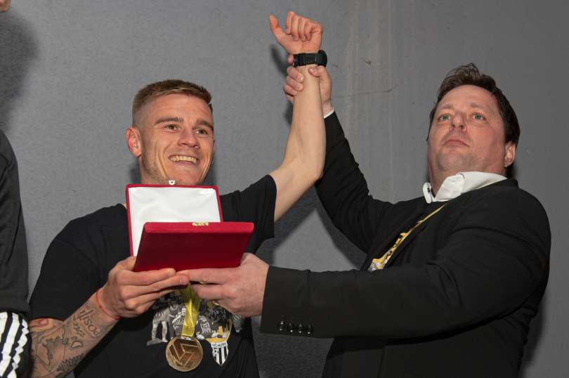 Sprejem murinih nogometašev