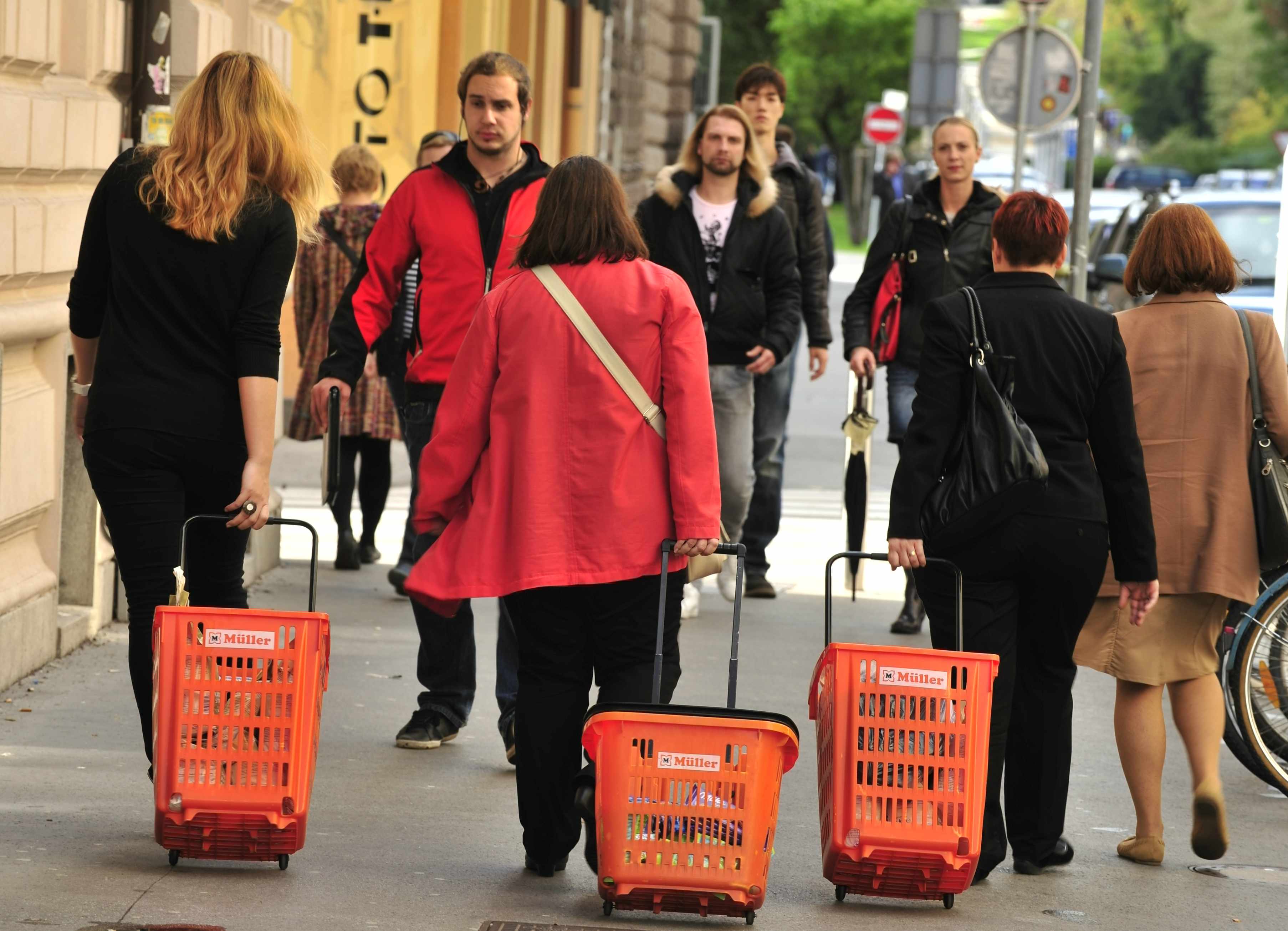 nakupovanje, trgovina, nakupovalni voziček, potrošniki