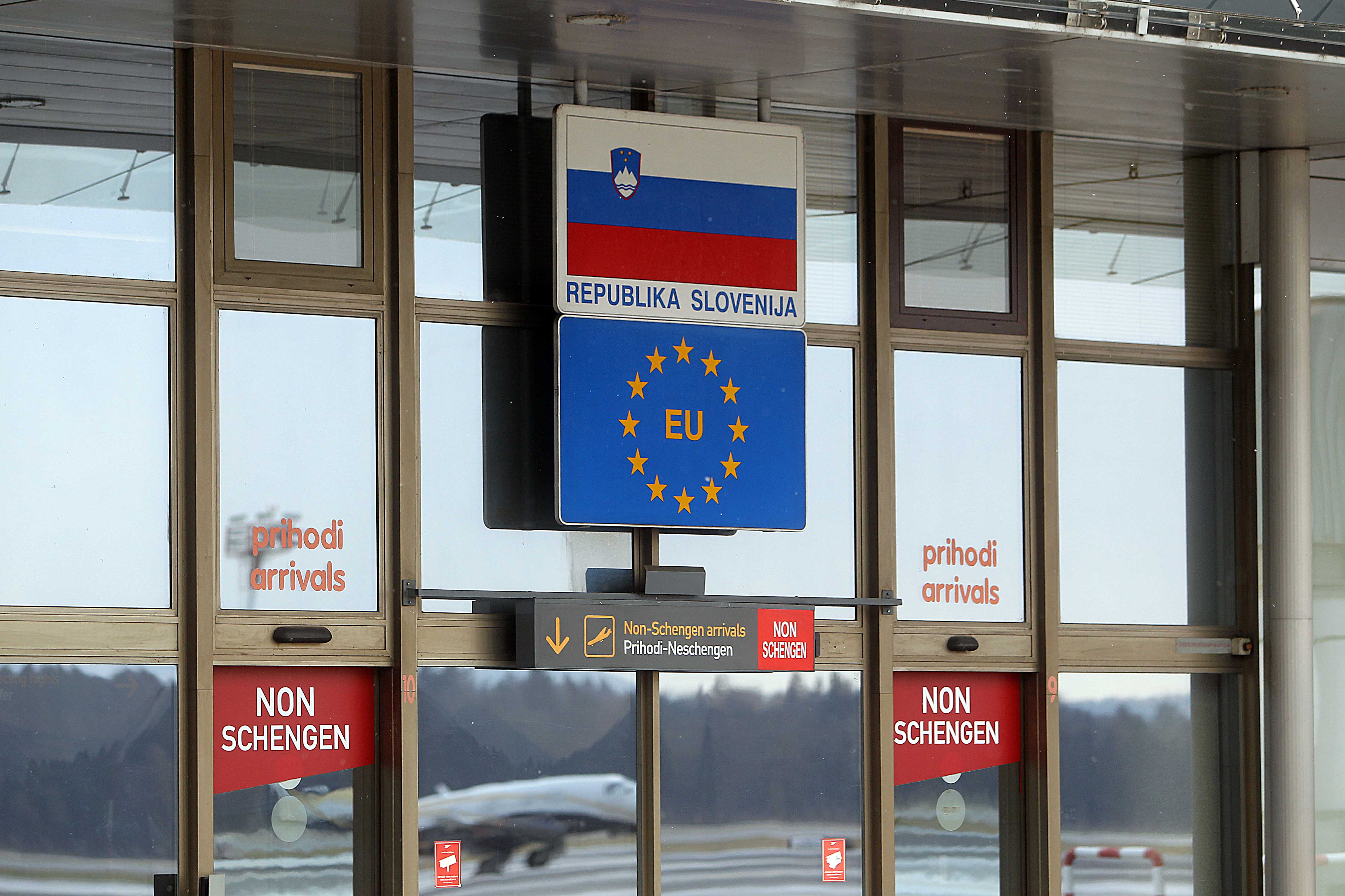 brnik, zeleno, digitalno, potrdilo, omikron