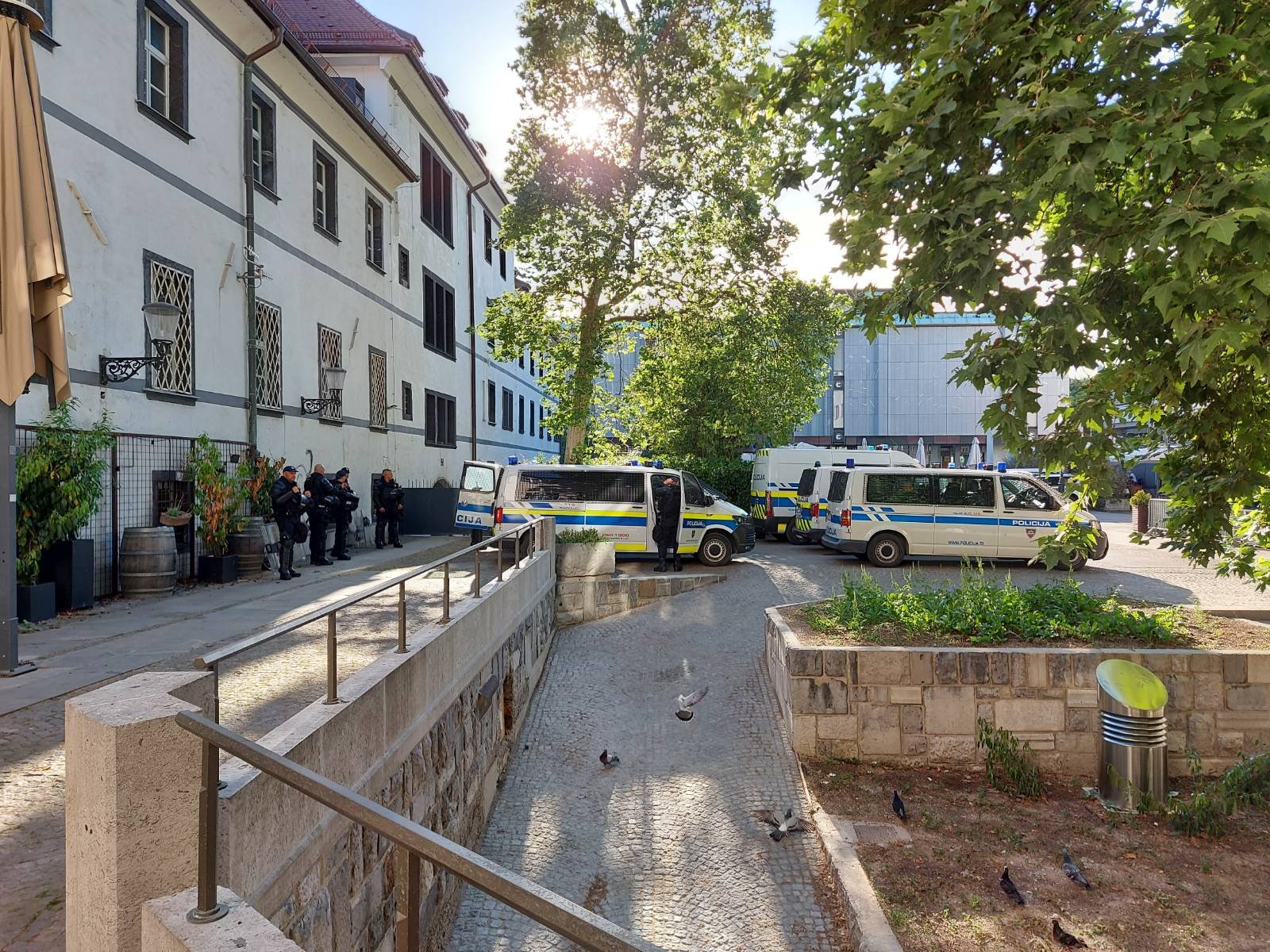 policija, avtomobili, ljubljana