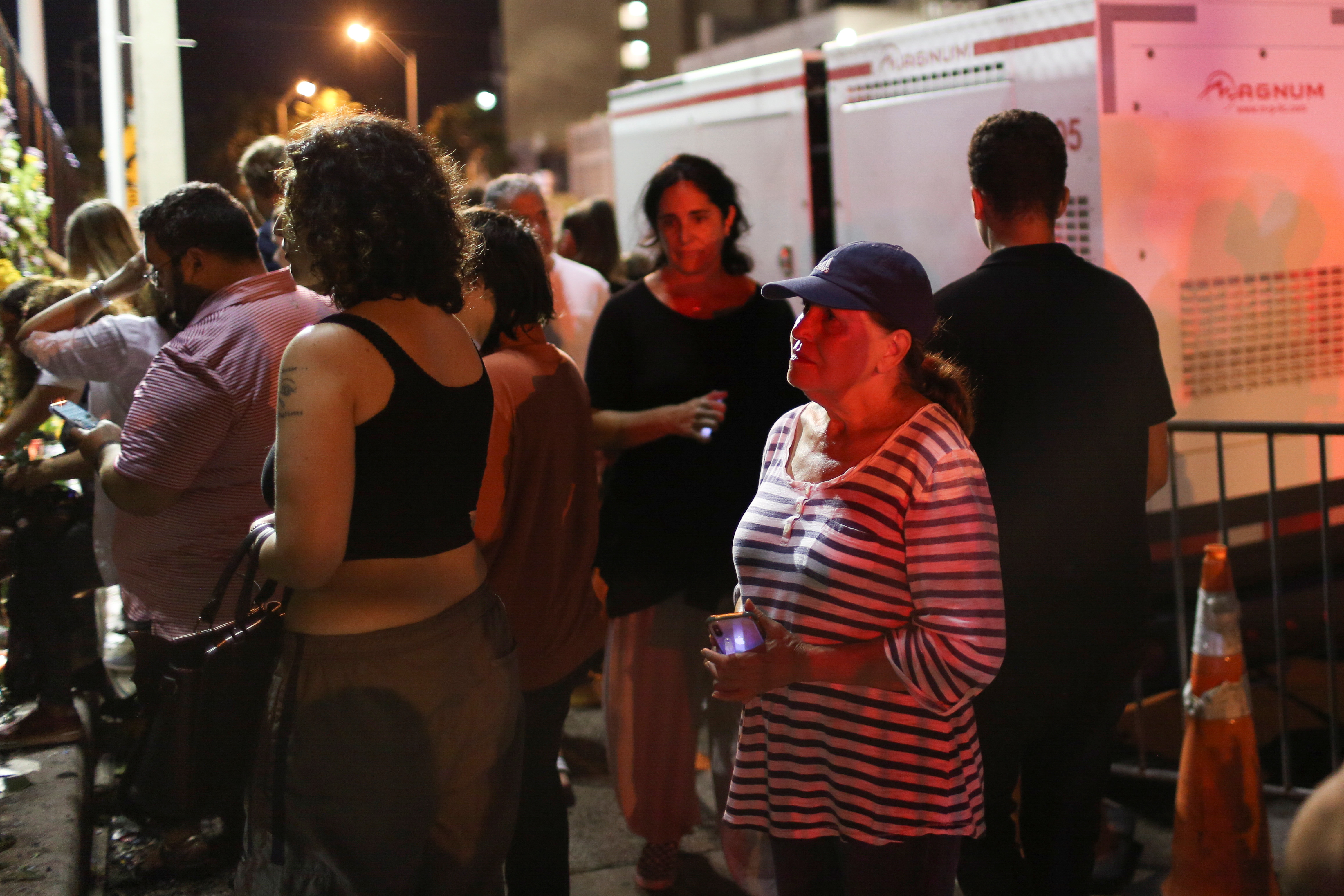 Miami, stanovanjski blok, preživeli