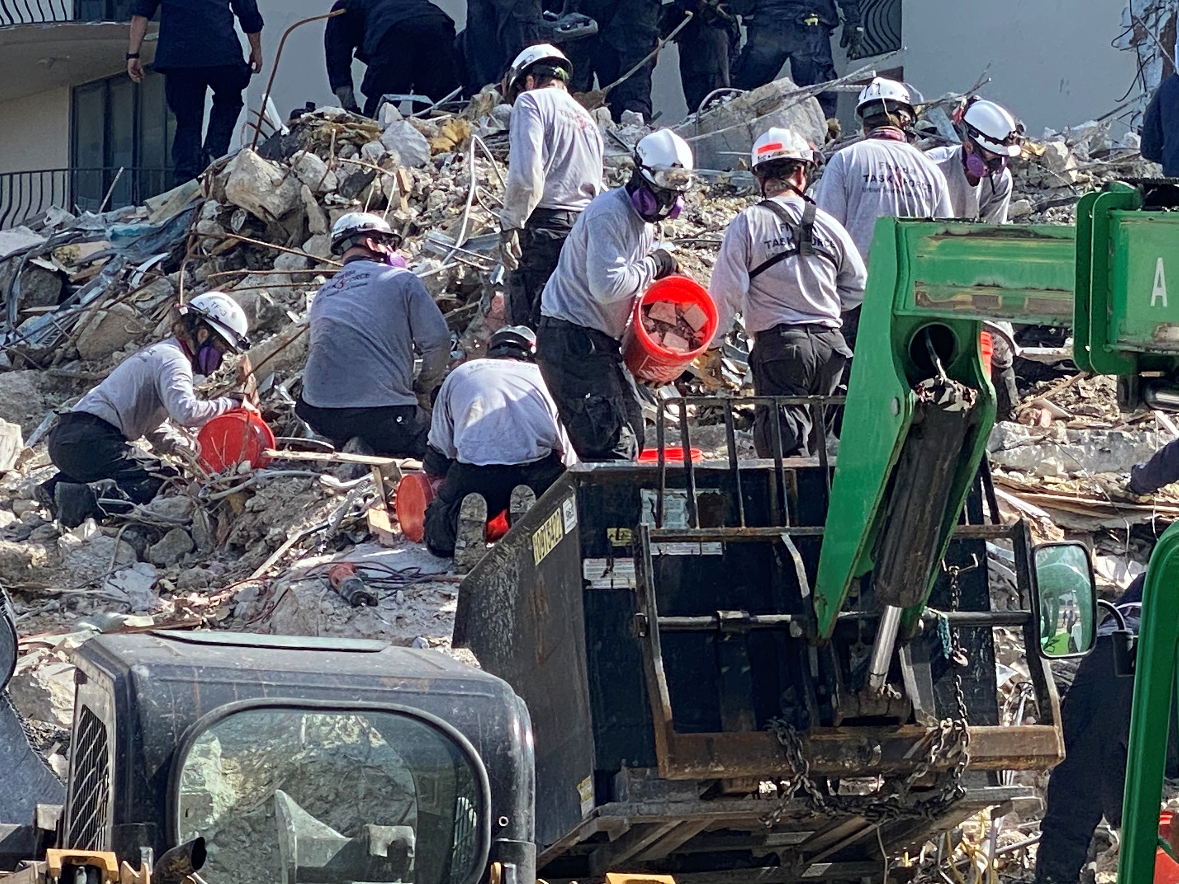 Miami, stanovanjski blok, preživeli