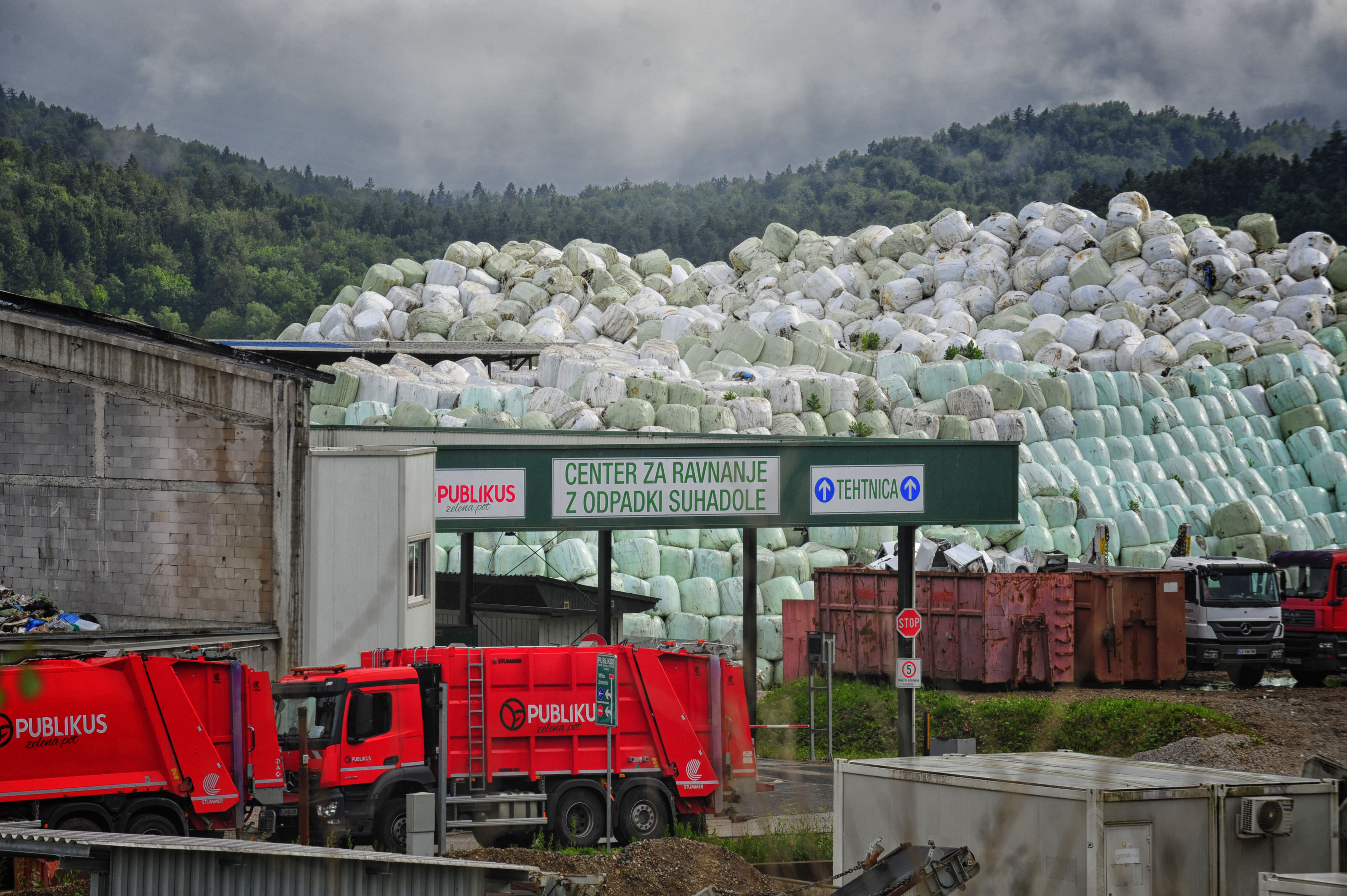 odlagališče, Suhadole, Komenda