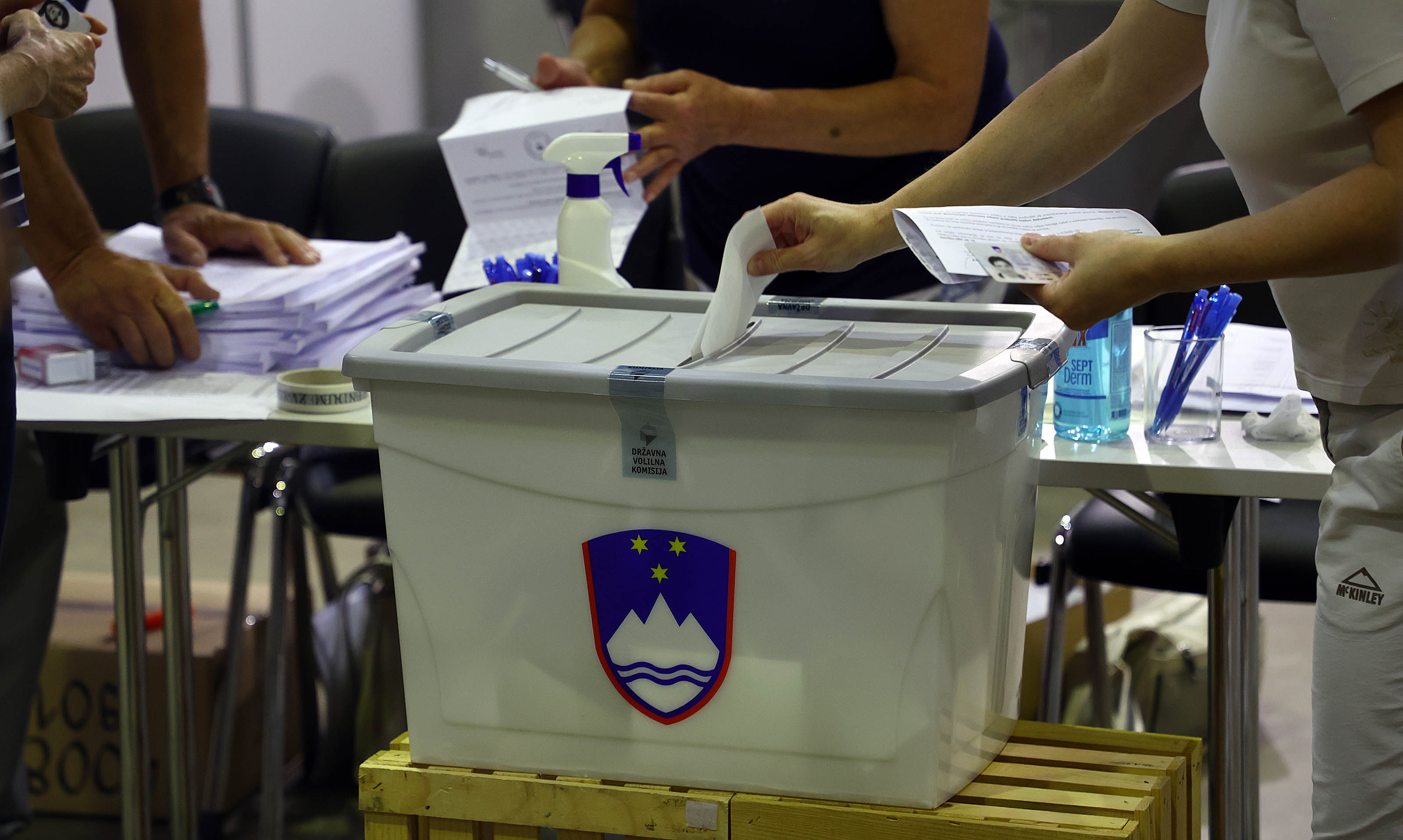predčasno glasovanje, referendum, zakon o vodah