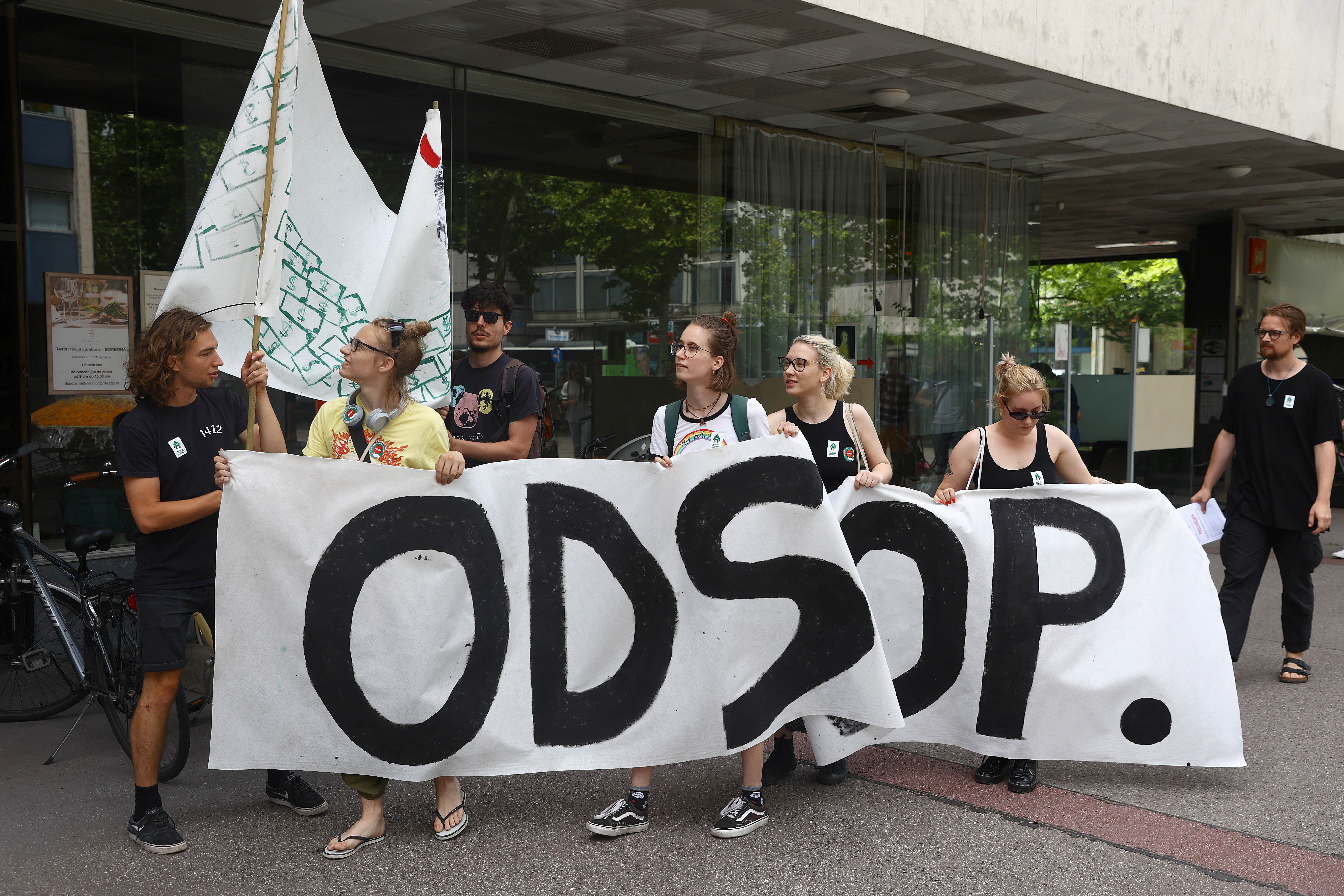 Borut Živulović/BOBO