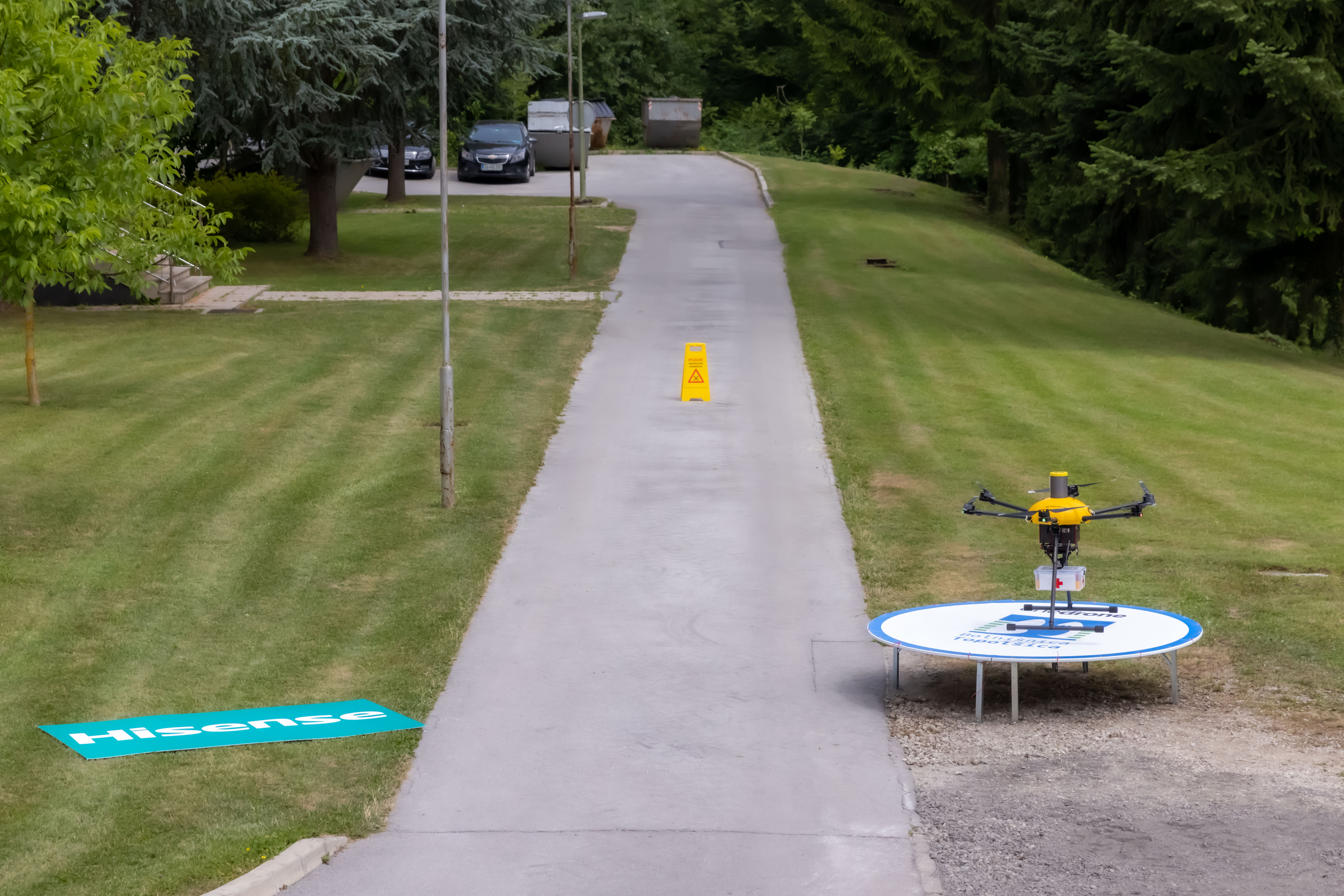 pošta, dron, dostava, brezpilotno letalo