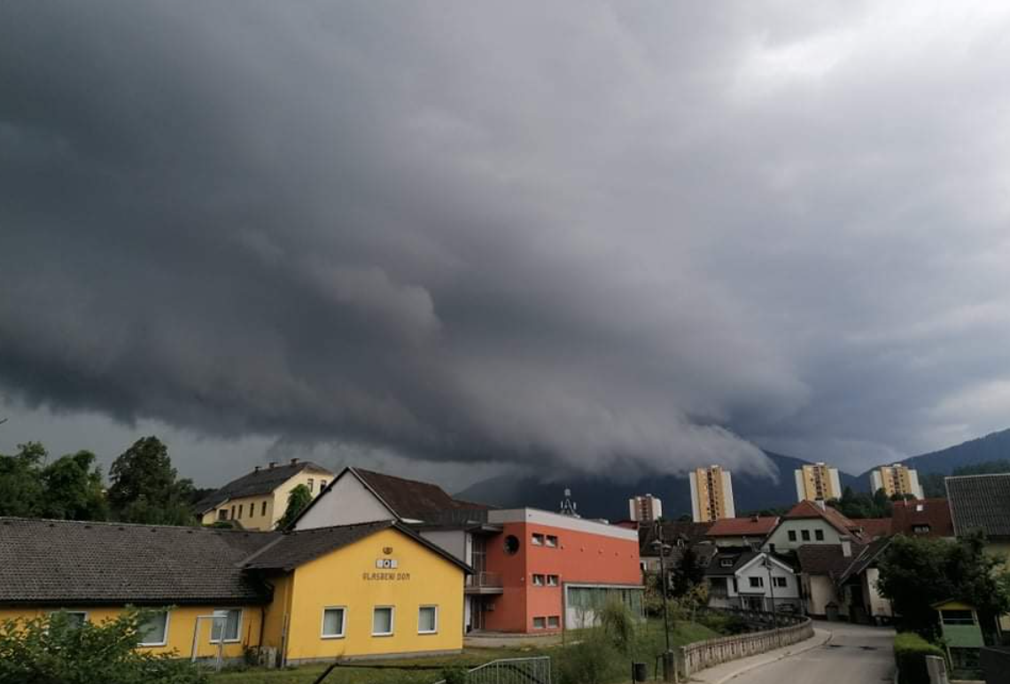 nevihta, Ravne na Koroškem