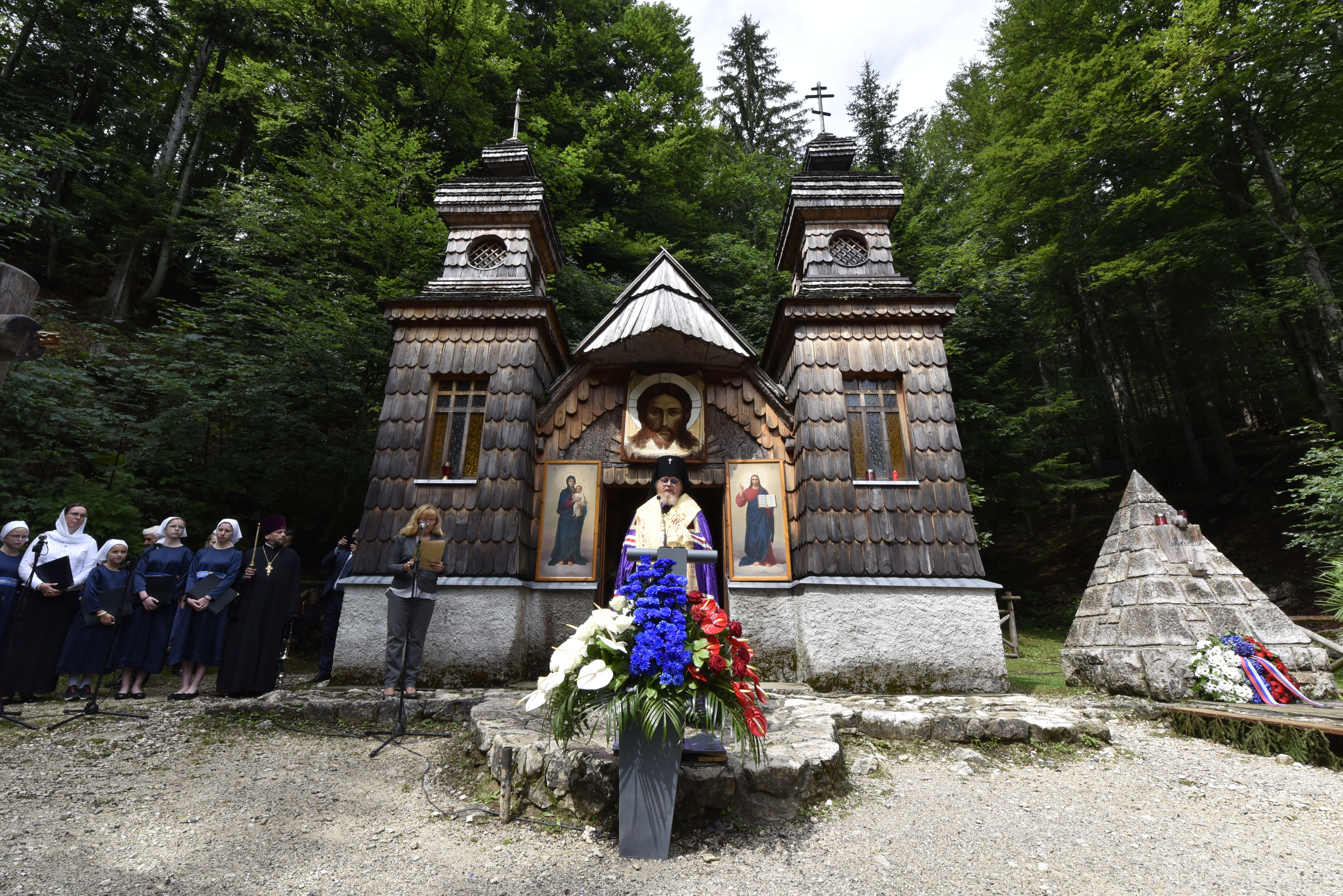 Slovesnost pri ruski kapelici