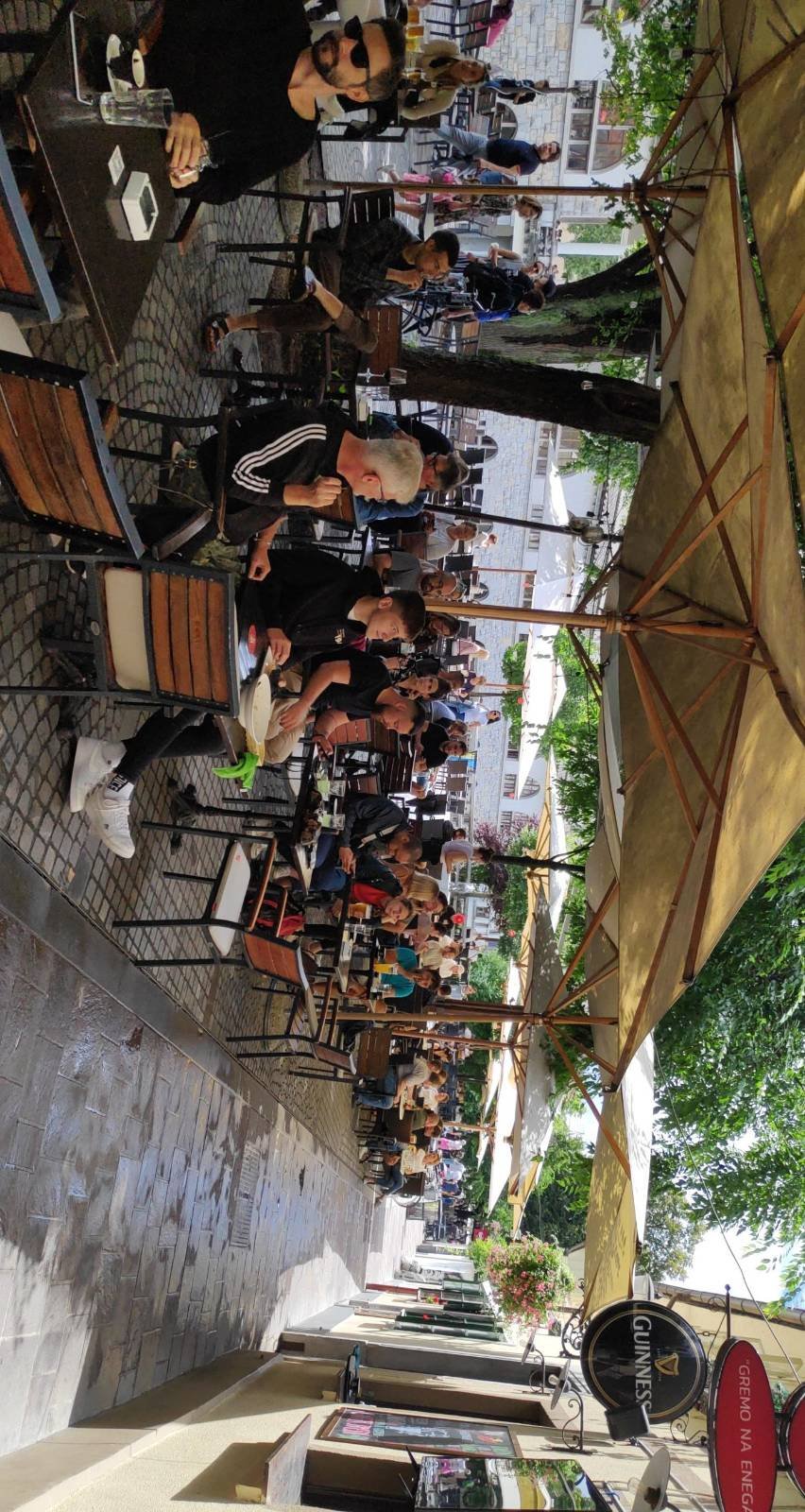 navijači, petkovškovo nabrežje