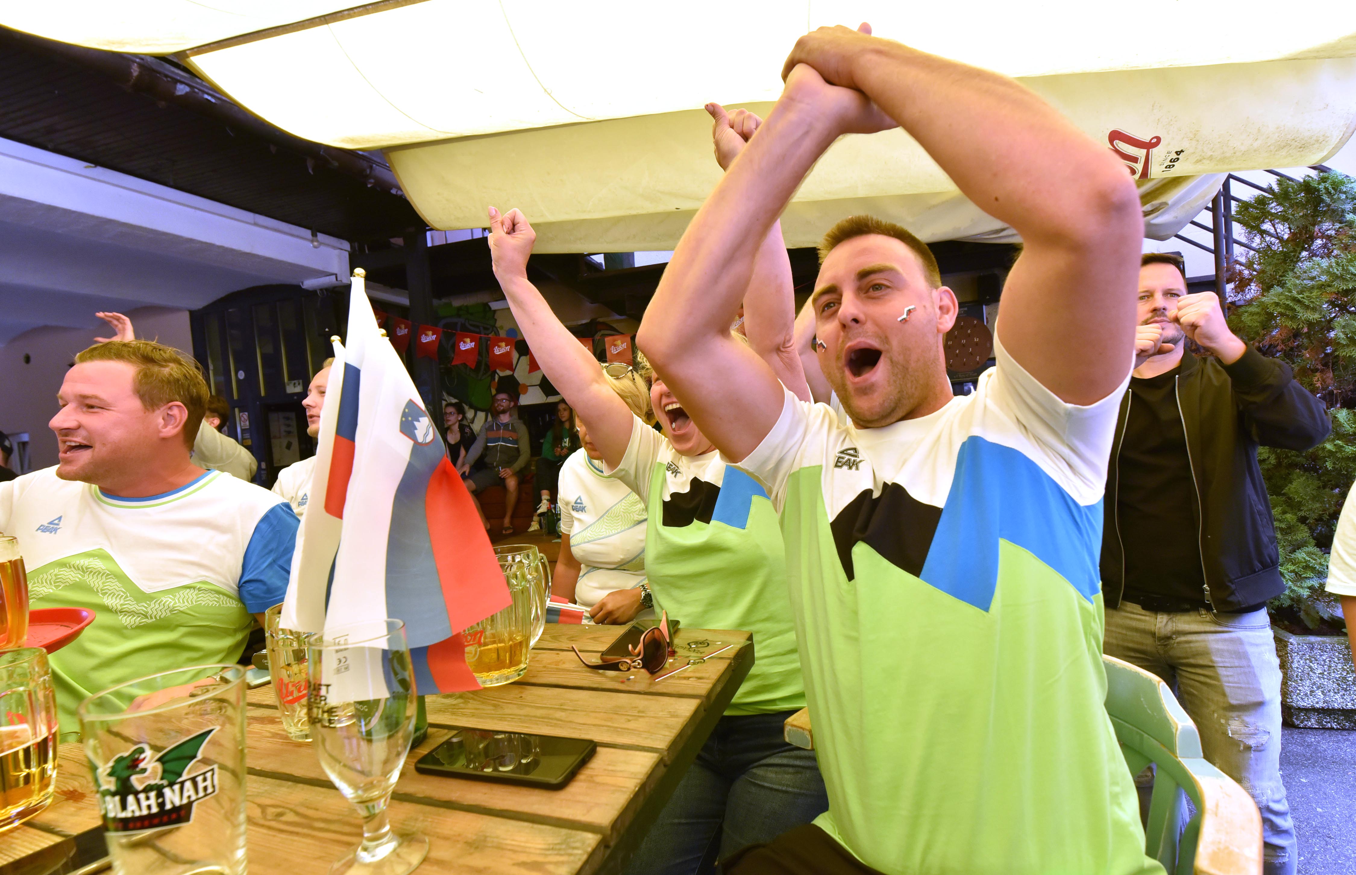 polfinalni obračun, navijači