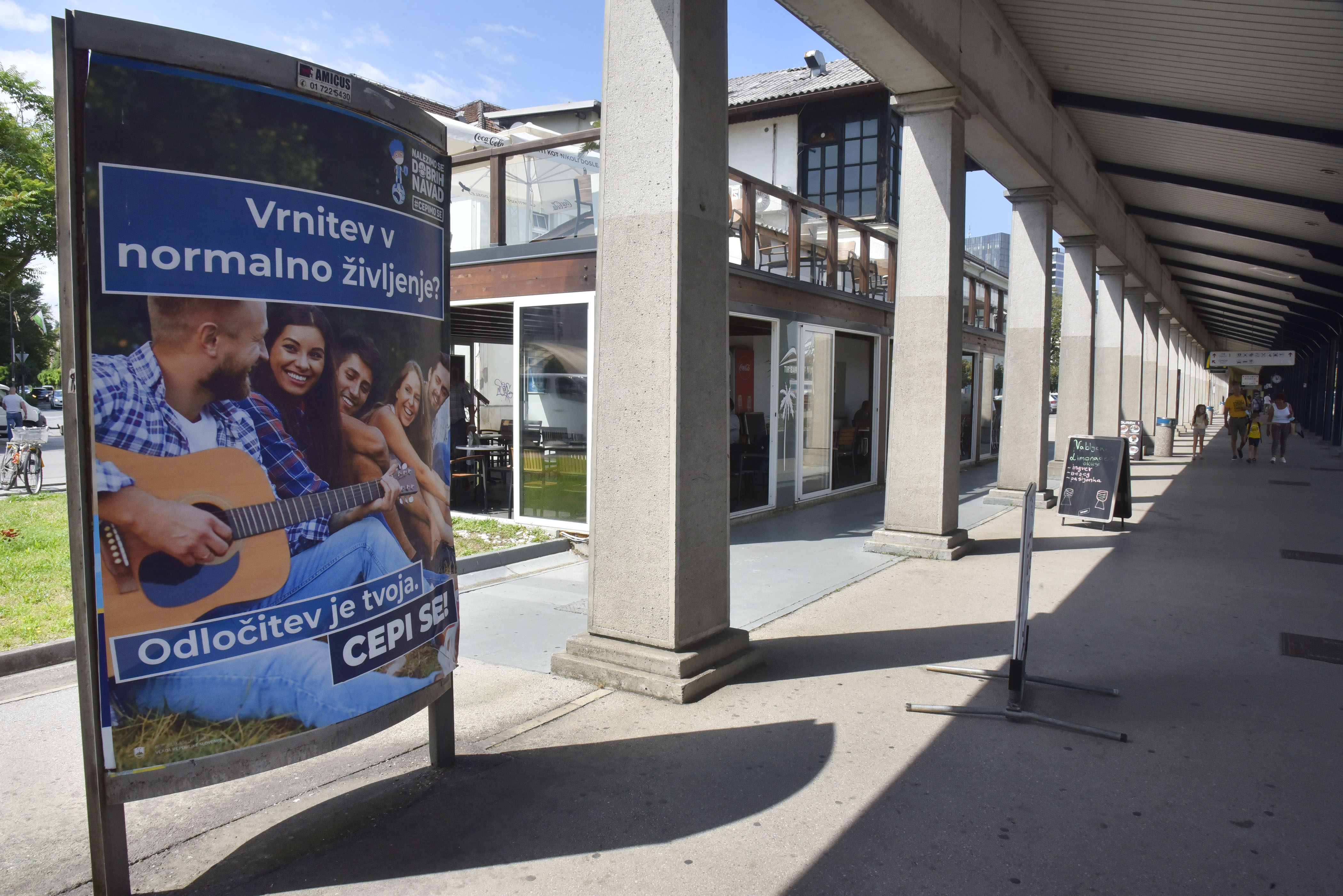 mladi, cepljenje, covid-19