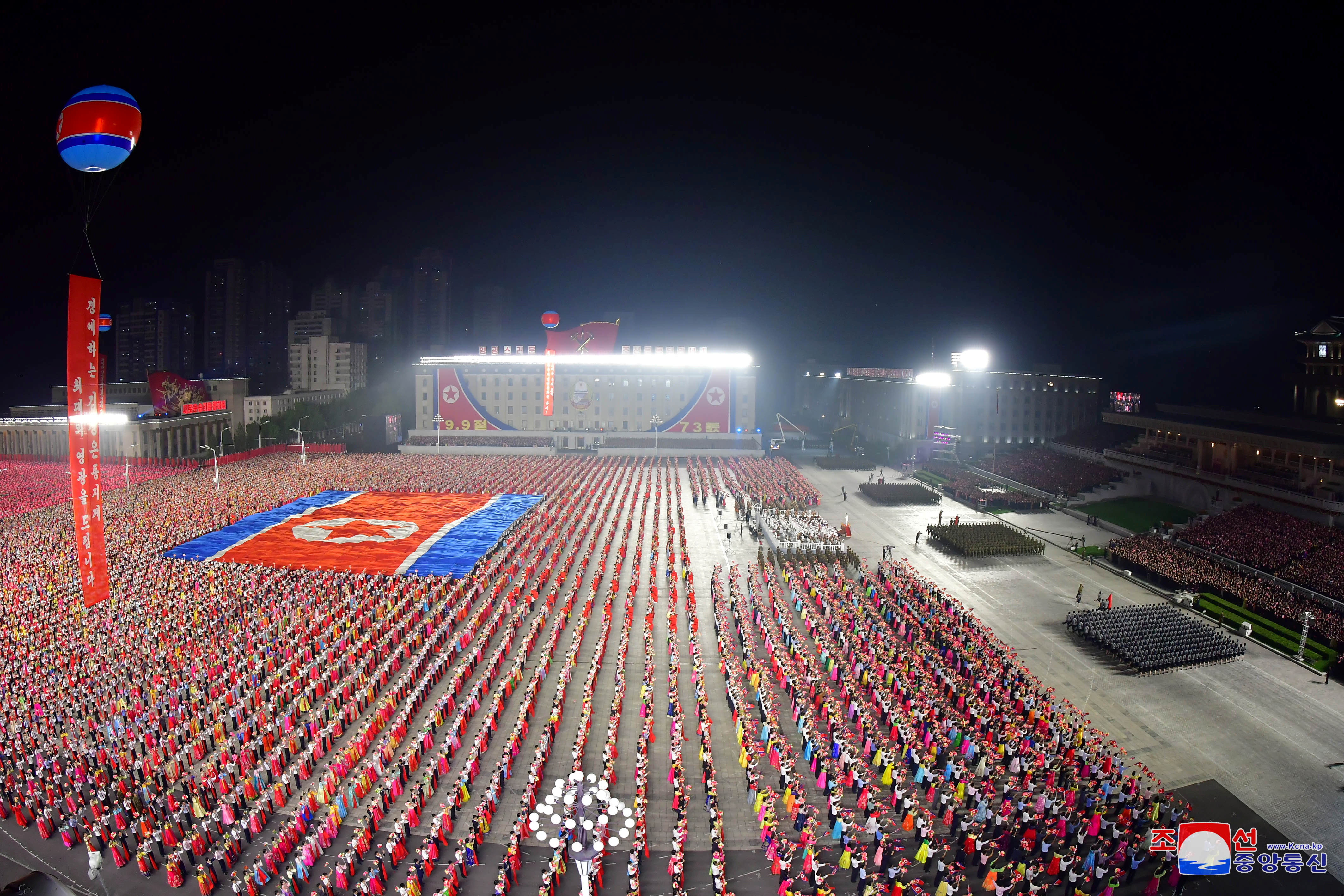 Severna Koreja, parada