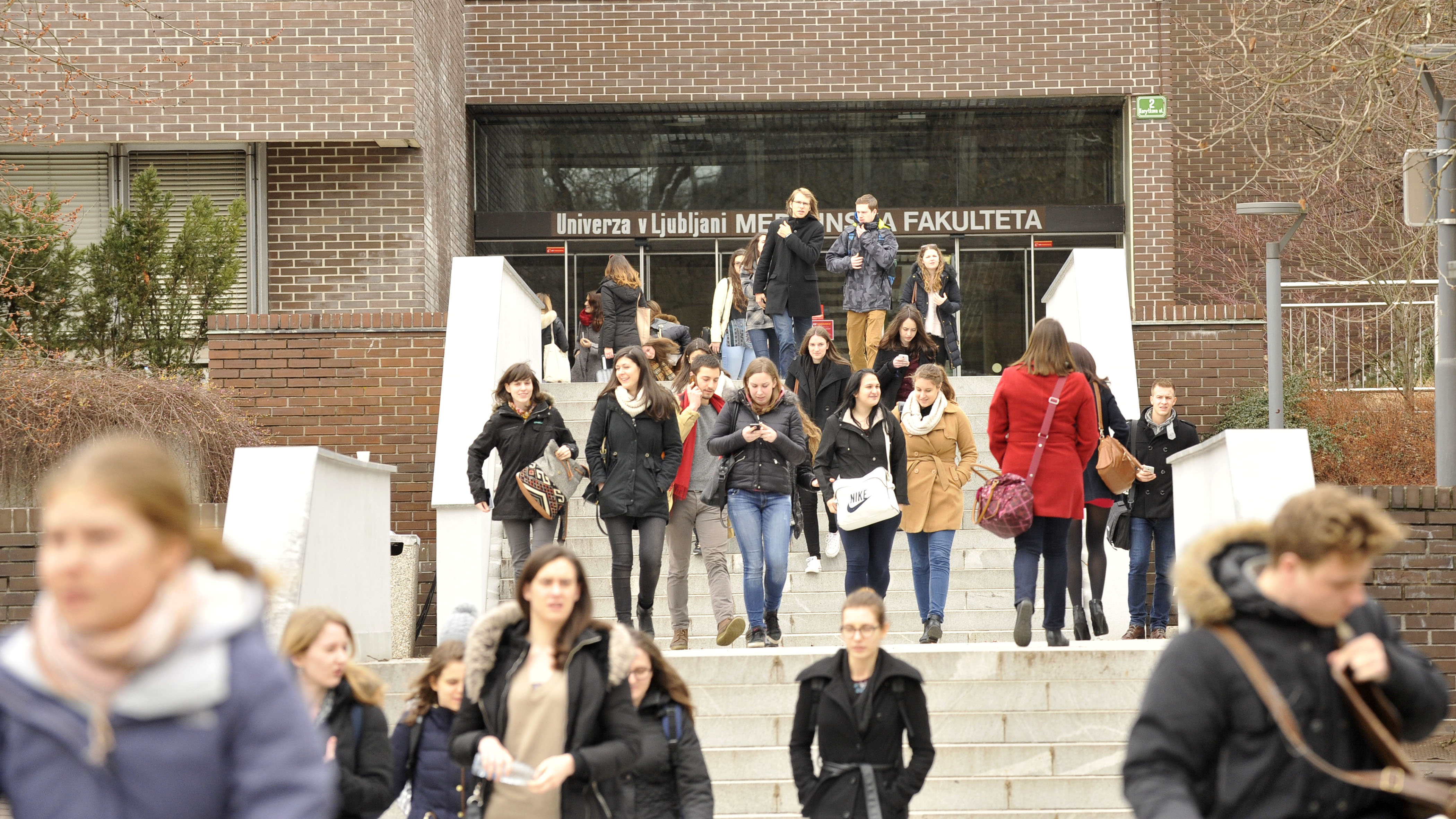 medicinska fakulteta, študenti,