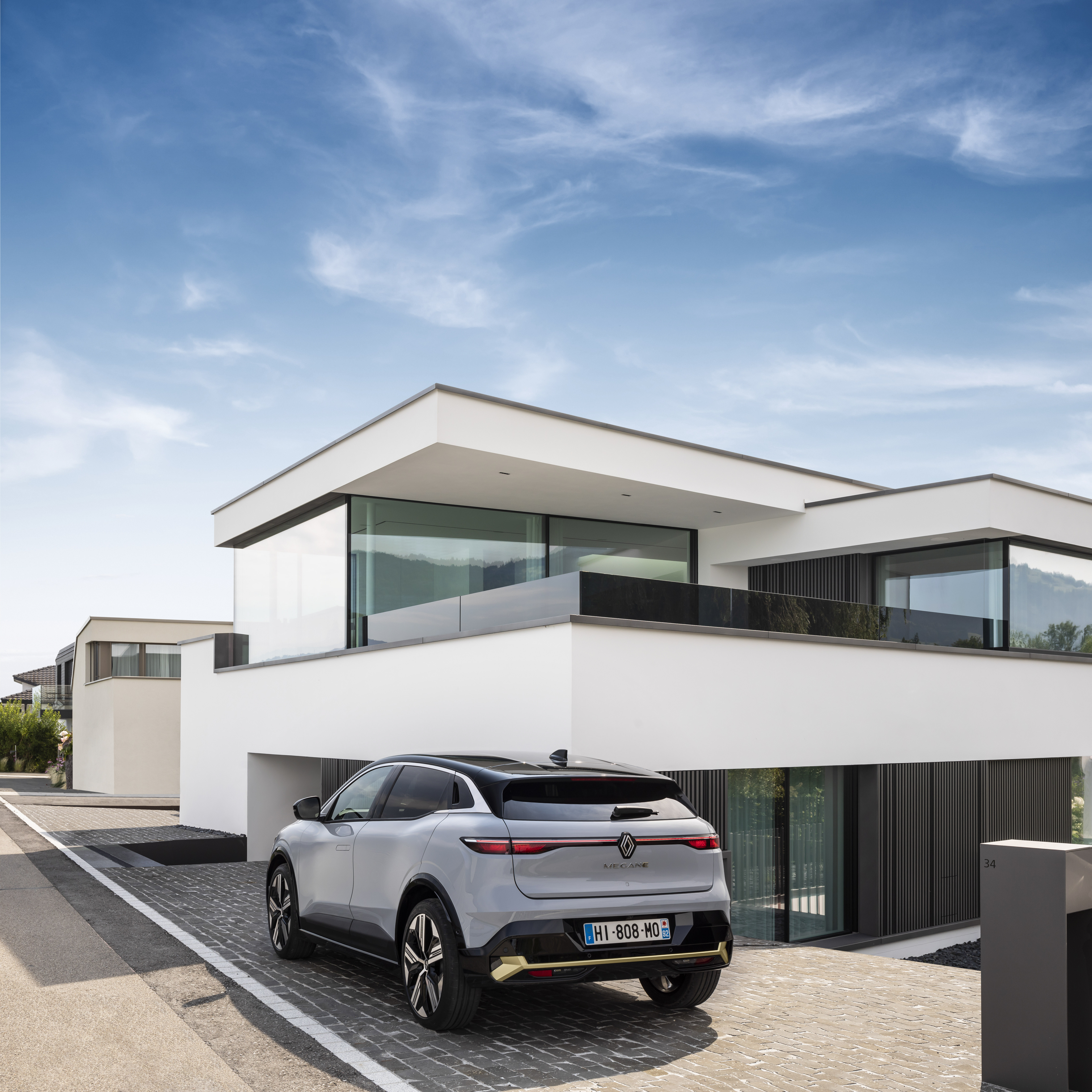 RENAULT MEGANE E-TECH ELECTRIC